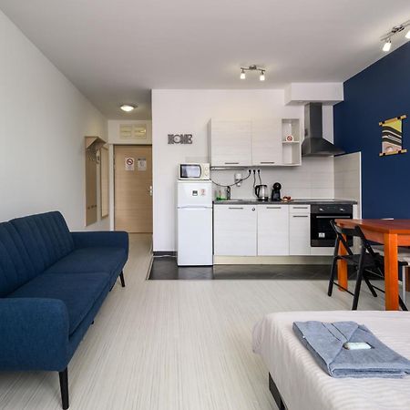 Sun Resort Residential Suite-Free Parking Garage Same Building Budapeszt Zewnętrze zdjęcie