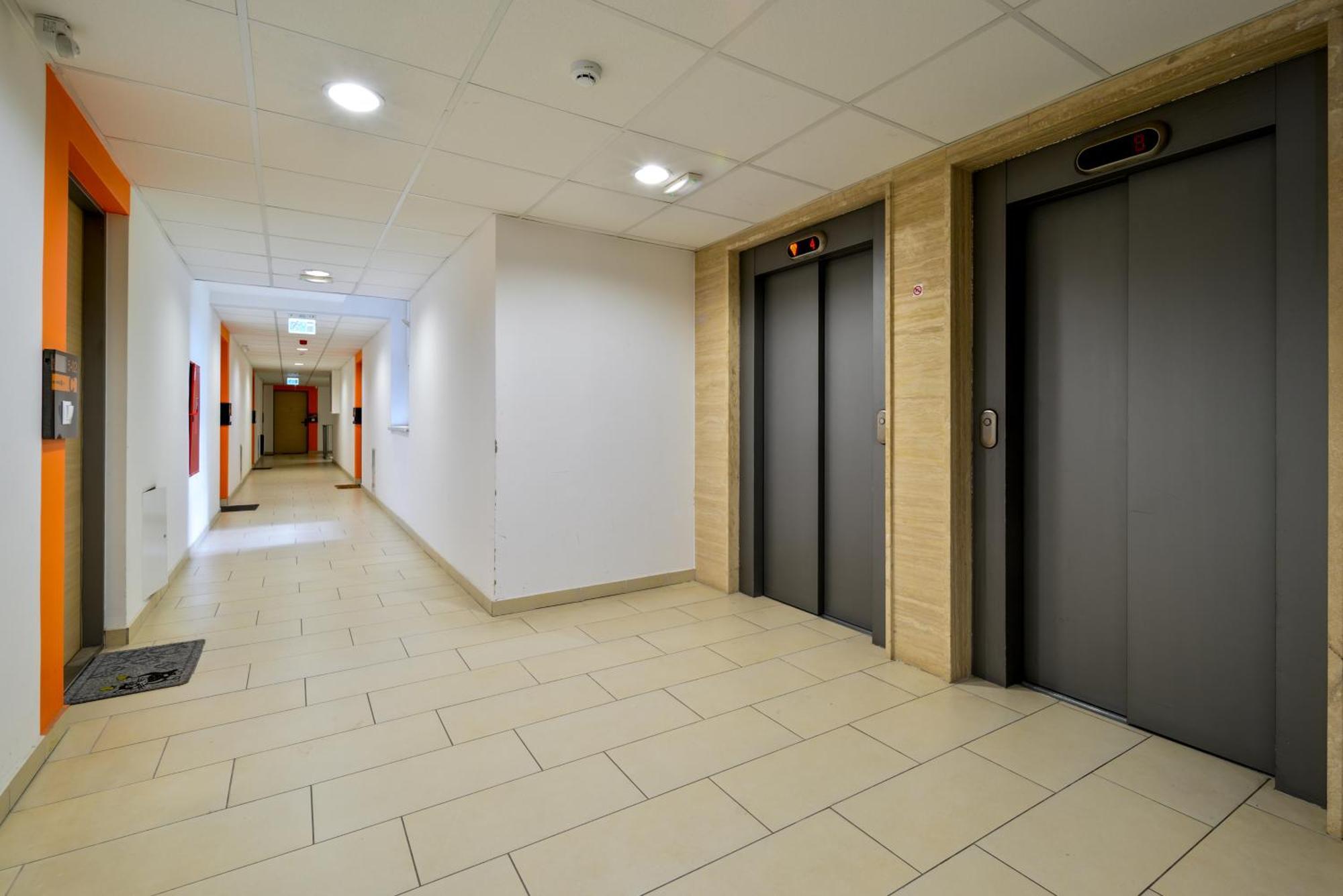 Sun Resort Residential Suite-Free Parking Garage Same Building Budapeszt Zewnętrze zdjęcie