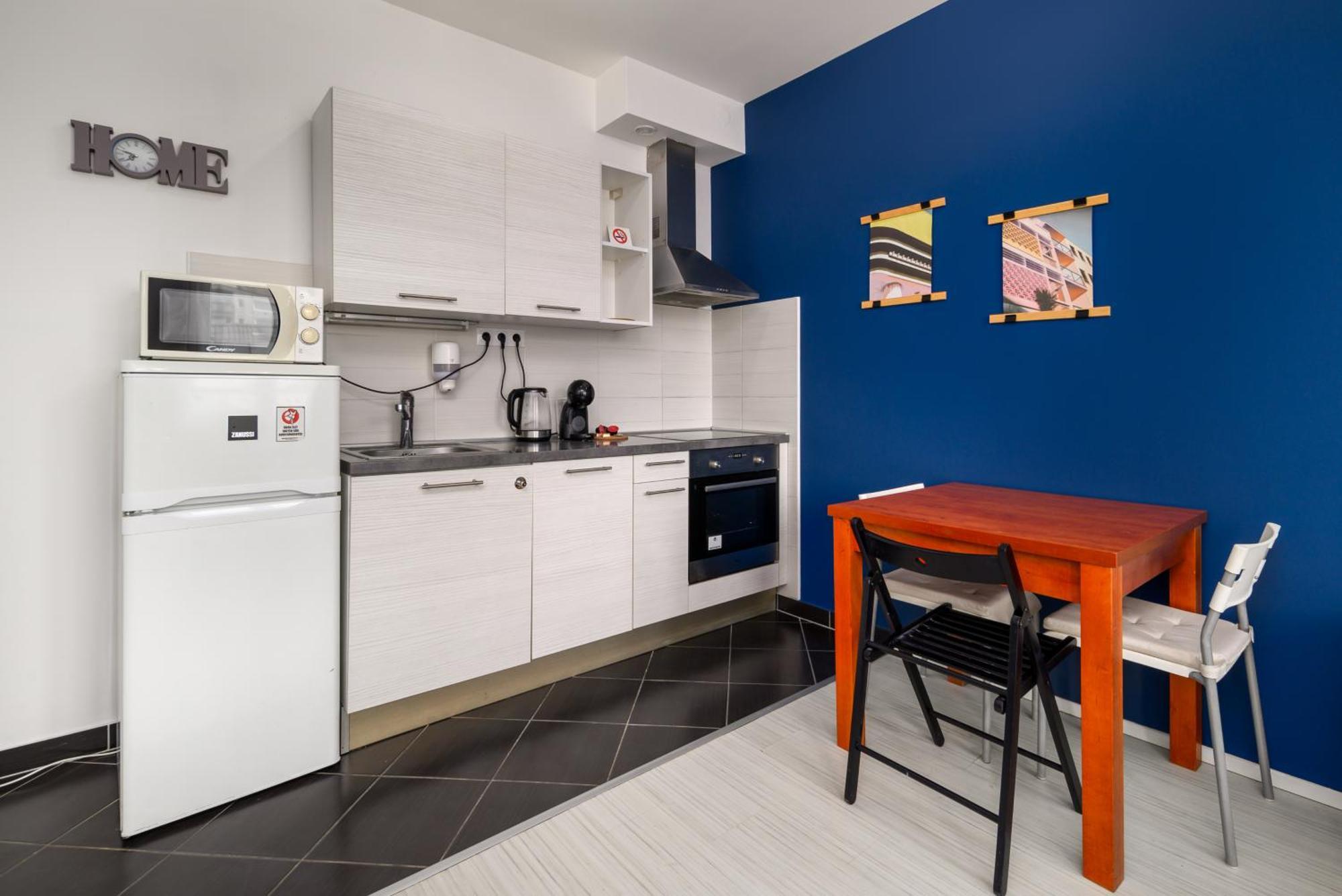 Sun Resort Residential Suite-Free Parking Garage Same Building Budapeszt Zewnętrze zdjęcie